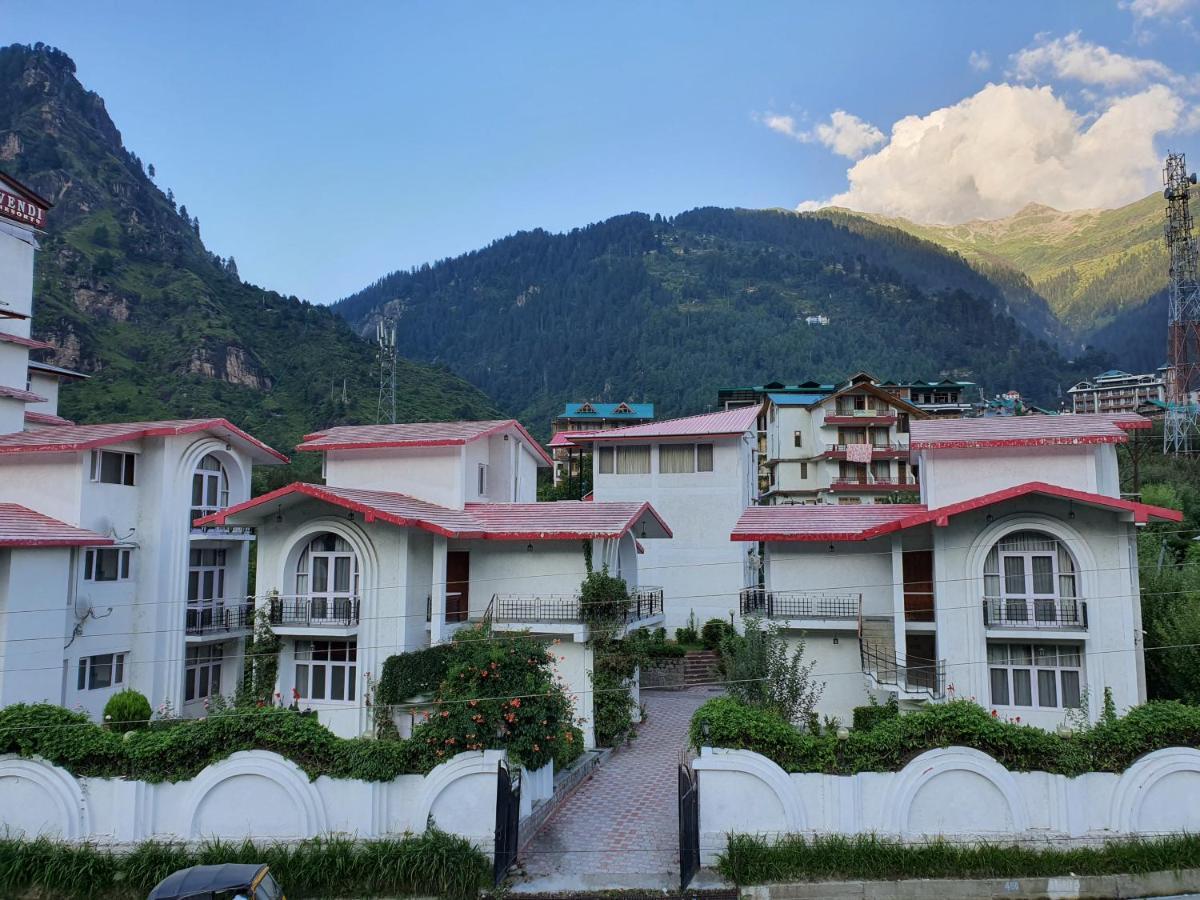 De Vivendi Resorts With 35000 Sqft Open Lawn With Bbq Manāli Extérieur photo